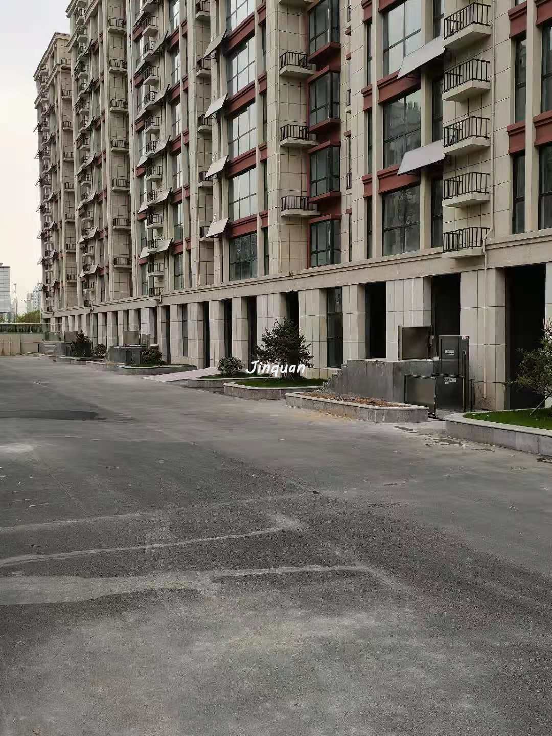 日照小區(qū)8臺無障礙升降機